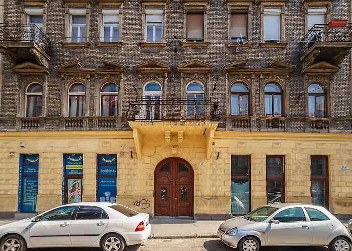 Cityscape Budget Rottenbiller Budapest